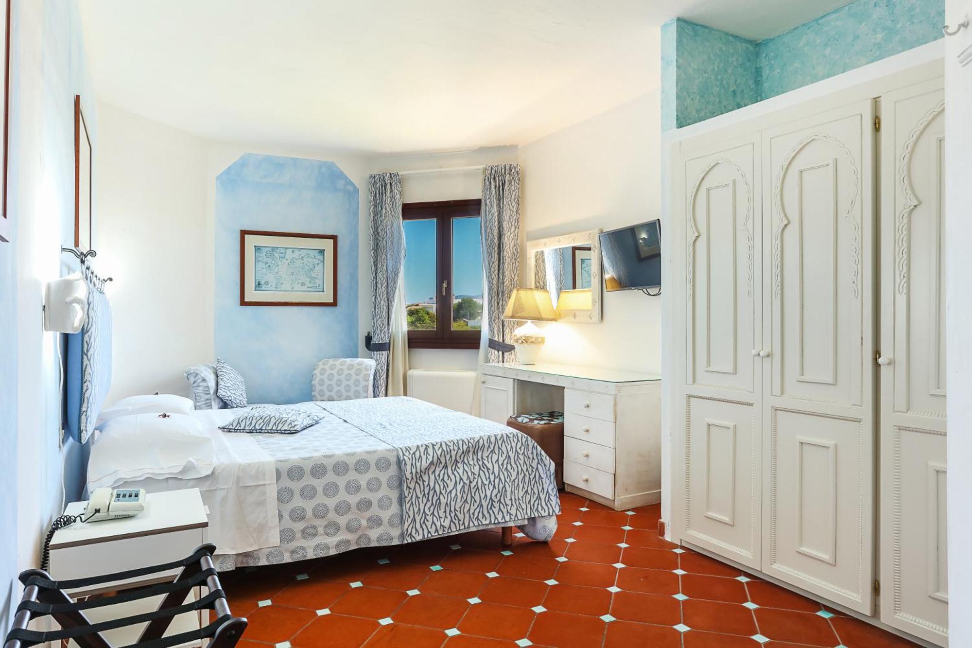 Hotel Stefania Boutique Hotel By The Beach Olbia Værelse billede
